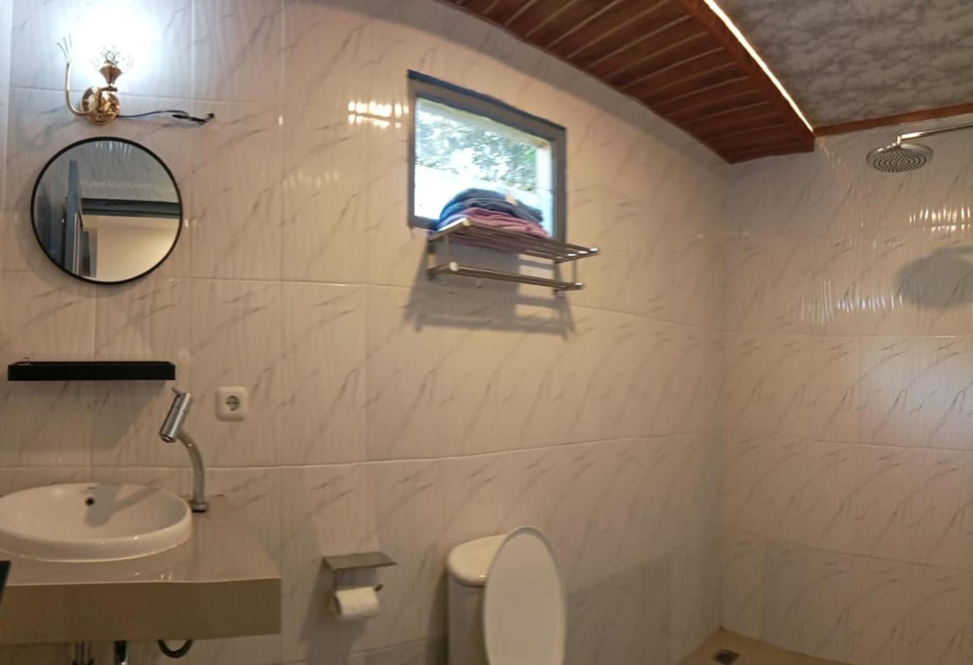 Villa Meilody 4 - Hera Space Paragajen Luaran gambar